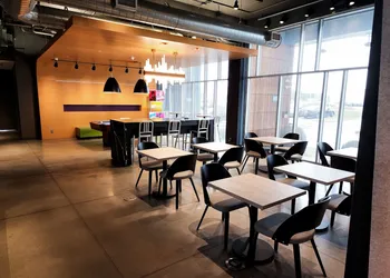 Aloft Vaughan Mills hotel thumbnail 3