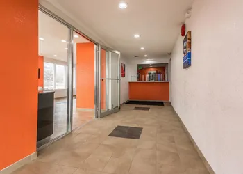 Motel 6 Schenectady, NY hotel thumbnail 3