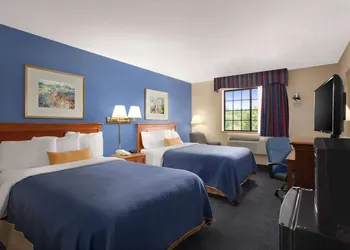 Days Inn by Wyndham Keene NH hotel thumbnail 4