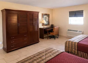 Alvin Extended Stay hotel thumbnail 4