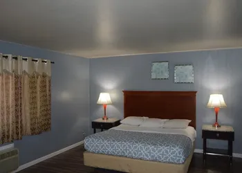 Glass Slipper Inn - Stanford Palo Alto hotel thumbnail 6