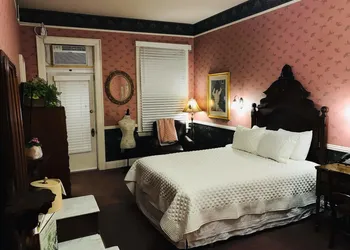 Kingsley Inn hotel thumbnail 6