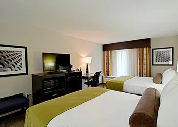 Best Western Plus Hanes Mall Hotel hotel thumbnail 4