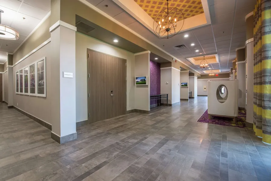 DoubleTree by Hilton Winston Salem - University hotel detail image 2
