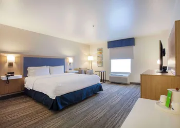 Hampton Inn & Suites Mountain Home hotel thumbnail 7
