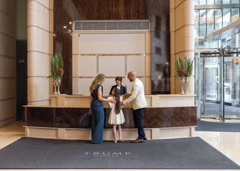 Trump International Hotel & Tower Chicago hotel thumbnail 6