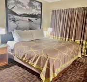 Super 8 by Wyndham Castlegar BC hotel detail image 5