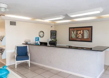 Belleair Beach Resort Motel hotel thumbnail 4
