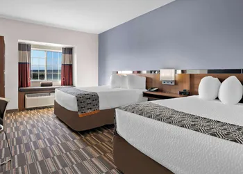Microtel Inn & Suites by Wyndham Sweetwater hotel thumbnail 8