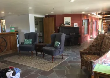 Stagecoach House Inn hotel thumbnail 3