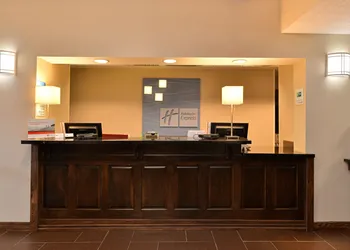 Holiday Inn Express & Suites St Marys by IHG hotel thumbnail 2
