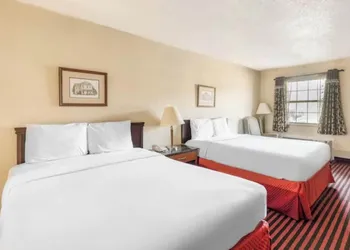 OYO Hotel Jefferson TX Hwy 59 hotel thumbnail 6