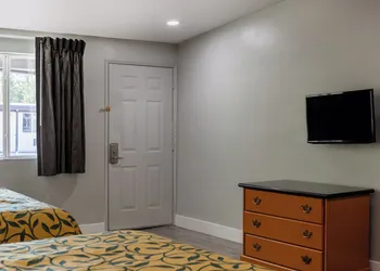 Motel 6 – Aberdeen, WA hotel thumbnail 3