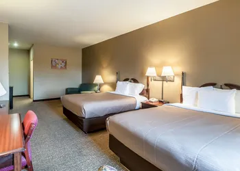 Econo Lodge Inn & Suites Middletown - Winchester South hotel thumbnail 8