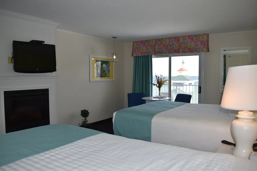 Breakers Resort & Beach Bar hotel detail image 2