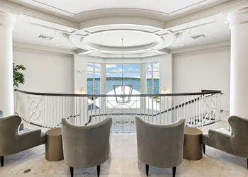The Woodmark Hotel & Still Spa on Lake Washington hotel thumbnail 3