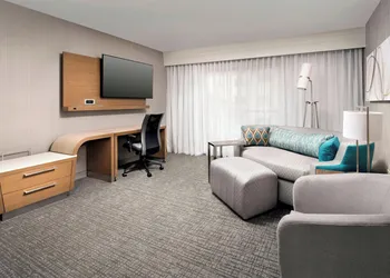 Courtyard By Marriott Portland Hillsboro hotel thumbnail 8