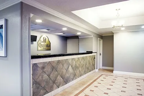 La Quinta Inn by Wyndham West Palm Beach - Florida Turnpike hotel detail image 2