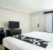 La Quinta Inn by Wyndham West Palm Beach - Florida Turnpike hotel detail image 7