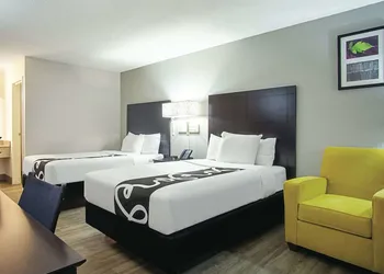 La Quinta Inn by Wyndham West Palm Beach - Florida Turnpike hotel thumbnail 8