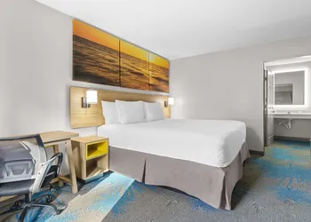 Days Inn by Wyndham Ocean Springs hotel thumbnail 8