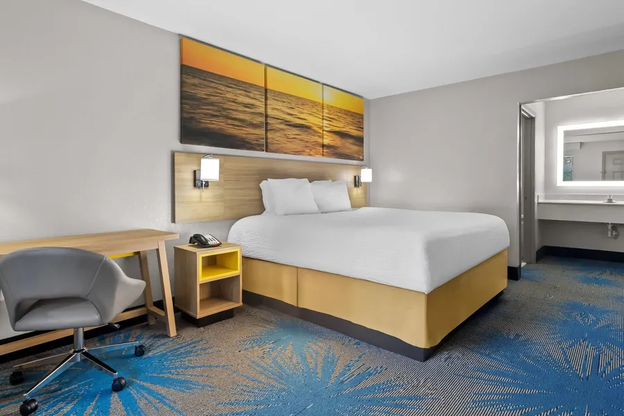 Days Inn by Wyndham Ocean Springs hotel detail image 6