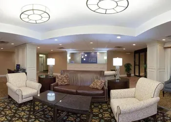 Holiday Inn Express Indianapolis Airport by IHG hotel thumbnail 3