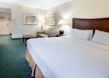 Holiday Inn Express Indianapolis Airport by IHG hotel thumbnail 6