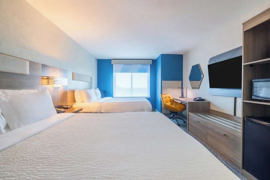Holiday Inn Express and Suites Kansas City Airport by IHG hotel detail image 6