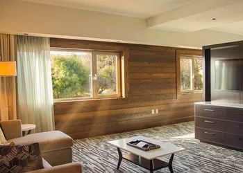 The Hotel at Black Oak Casino Resort hotel thumbnail 8