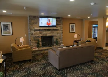 Cobblestone Inn & Suites - Winterset, IA hotel thumbnail 3