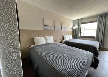 Stone Creek Inn hotel thumbnail 4
