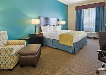 Best Western Lindsay Inn & Suites hotel thumbnail 5