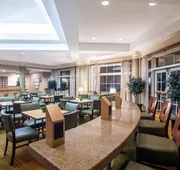 La Quinta Inn & Suites by Wyndham Charlotte Airport South hotel detail image 3
