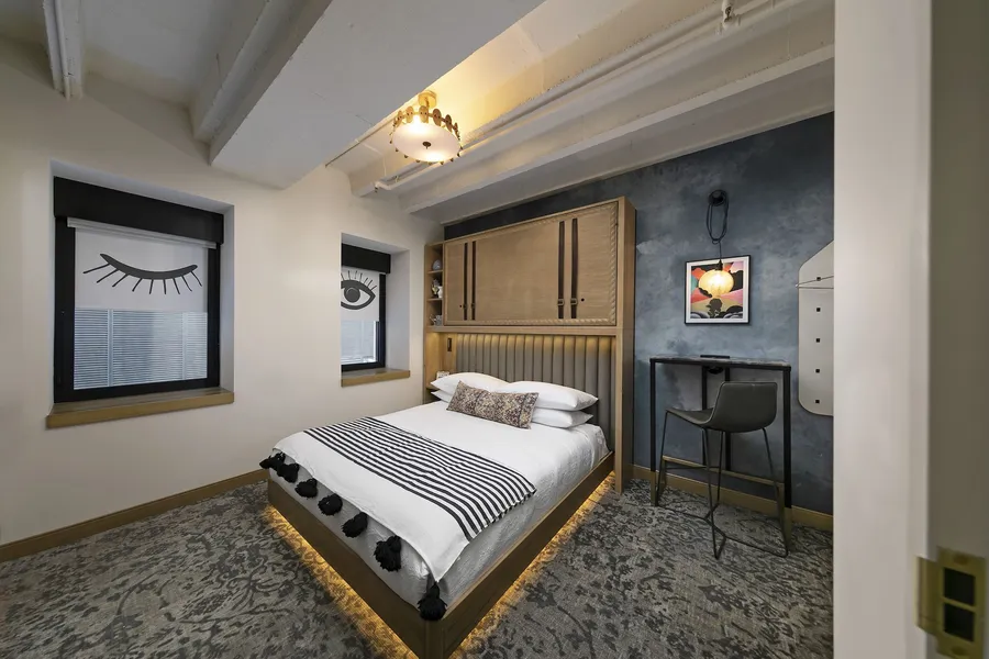 The Wayfarer Downtown LA, Tapestry Collection by Hilton hotel detail image 2