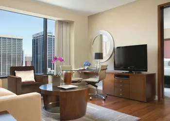 Four Seasons Hotel Denver hotel thumbnail 7