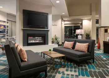 Hilton Garden Inn Denver/Cherry Creek hotel thumbnail 2