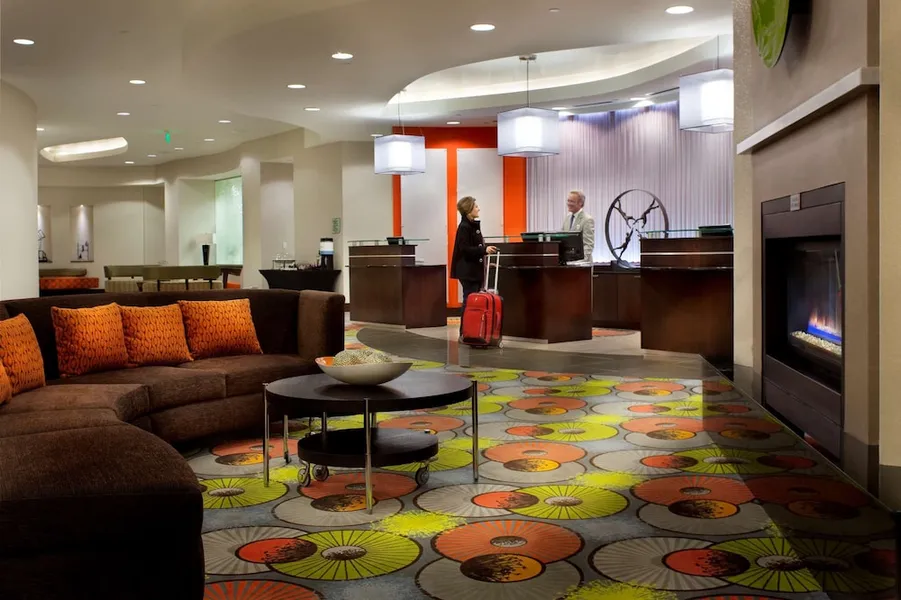 Hilton Garden Inn Denver/Cherry Creek hotel detail image 6