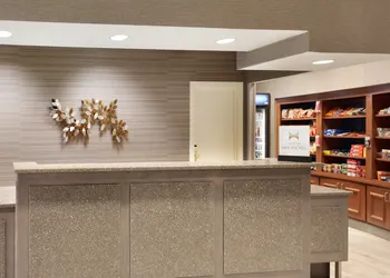 Hampton Inn & Suites Denver - Cherry Creek hotel thumbnail 5