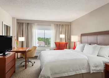 Hampton Inn & Suites Denver - Cherry Creek hotel thumbnail 7
