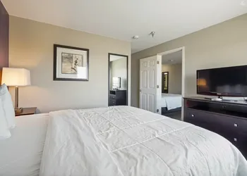 Baymont by Wyndham Henderson Northeast Denver hotel thumbnail 5