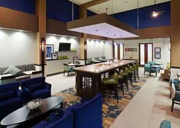 Hampton Inn & Suites- Denver/Airport-Gateway Park hotel thumbnail 4