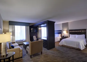 Hampton Inn & Suites- Denver/Airport-Gateway Park hotel thumbnail 8