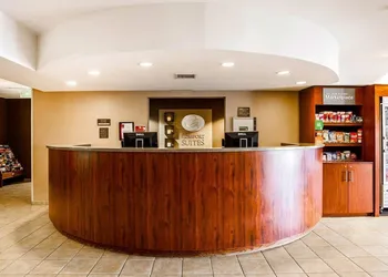 Comfort Suites Independence - Kansas City hotel thumbnail 2