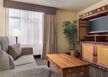 Wingate by Wyndham Greenwood Village/Denver Tech hotel thumbnail 7