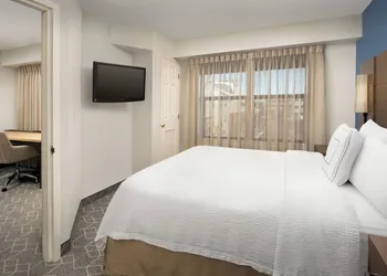 Residence Inn By Marriott Denver Park Meadows hotel thumbnail 6