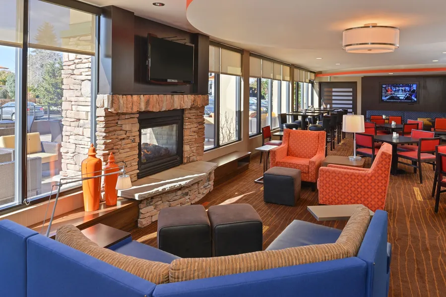 Courtyard by Marriott Denver Cherry Creek hotel detail image 6