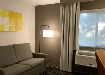 Comfort Suites Denver North - Westminster hotel thumbnail 4