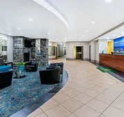 La Quinta Inn & Suites by Wyndham Denver Gateway Park hotel detail image 3