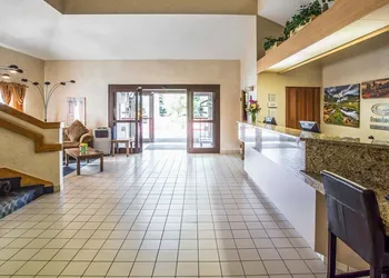 Econo Lodge Denver International Airport hotel thumbnail 5